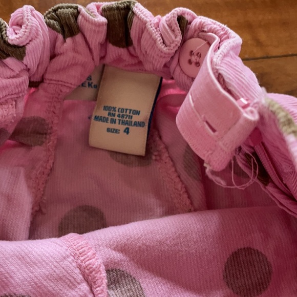 Girls size 4 corduroy skirt - Picture 2 of 2